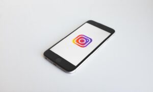 ¿Cómo contactar con Instagram por teléfono?