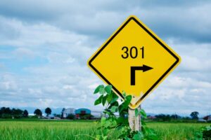 Aprende como hacer una redirección 301 con Htaccess